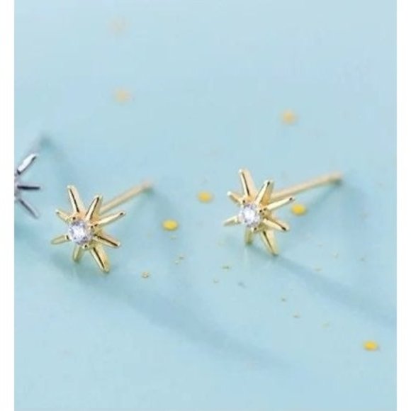S925 Silver CZ Small Star Stud Earrings- Gold ECZ007 - Picture 5 of 8